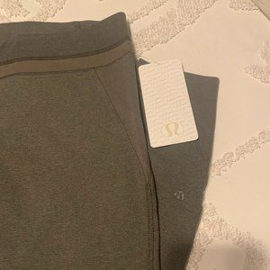 LULULEMON LEGGINGS SIZE 10